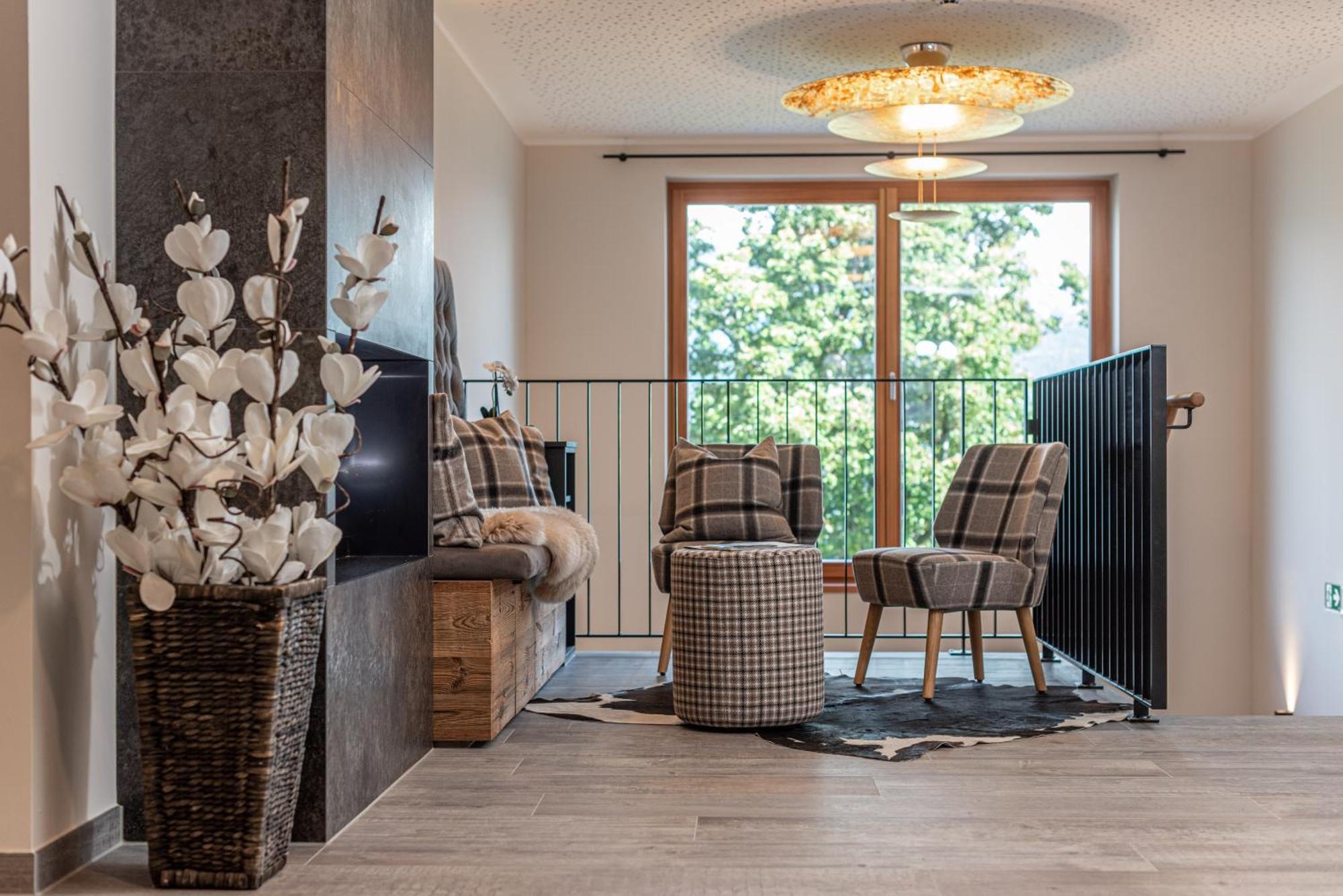 Skylodge Alpine Homes Haus im Ennstal Luaran gambar